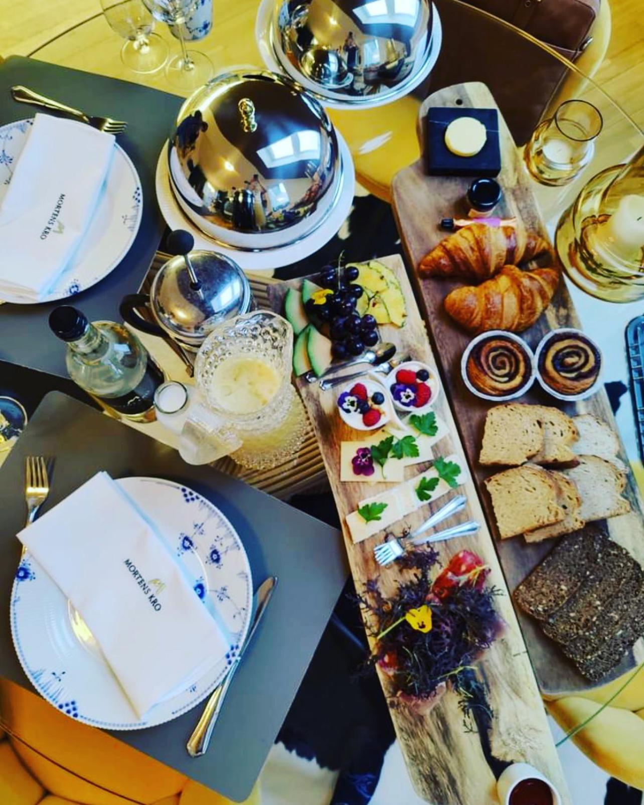 Mortens Kro Boutique Hotel آلبورغ المظهر الخارجي الصورة